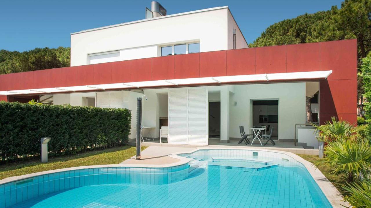 Villa Riva Beachfront Lignano Sabbiadoro Extérieur photo